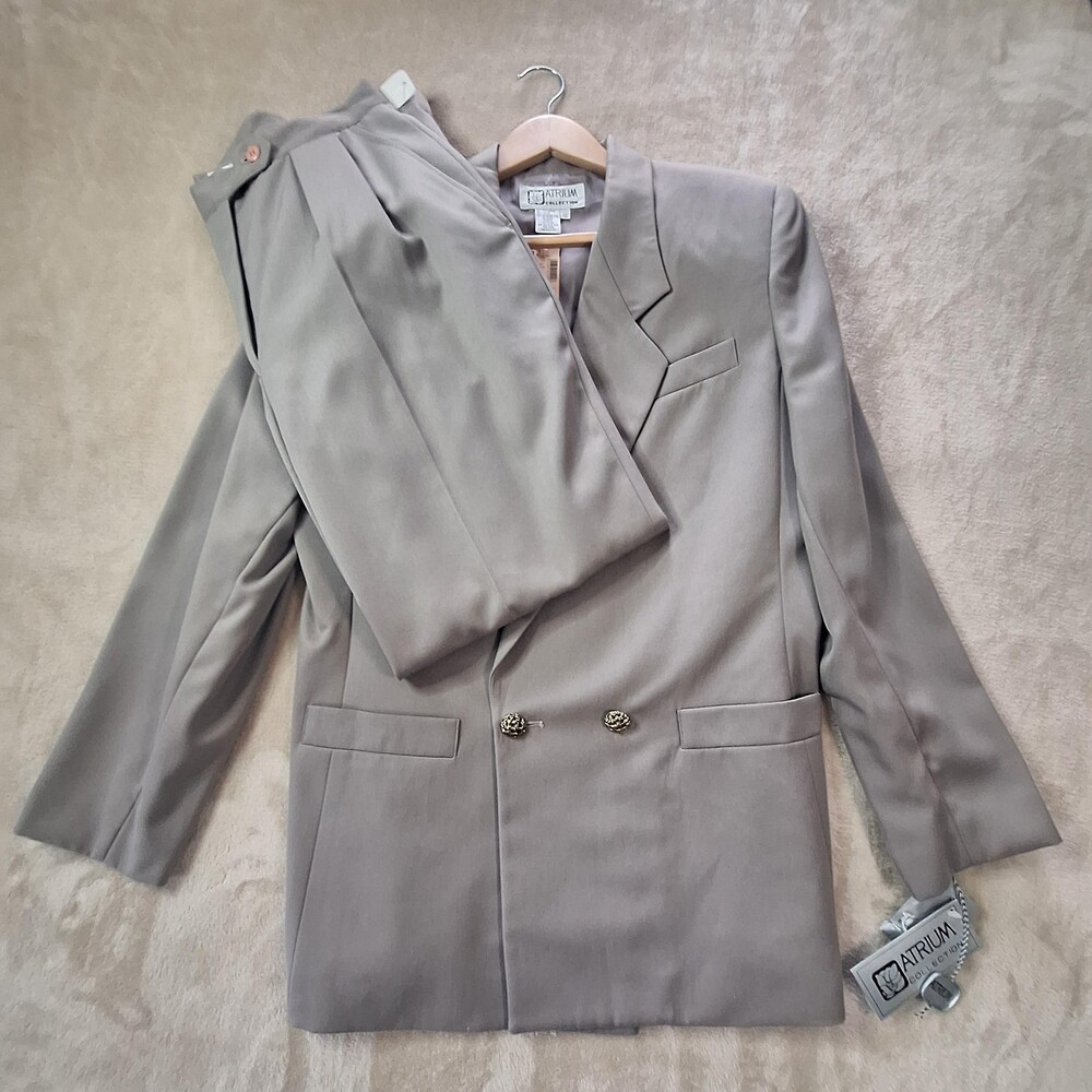 Atrium Collection Blazer Pants Suit Womens 12 Blazer 10 Pants Gray Ventless NWT